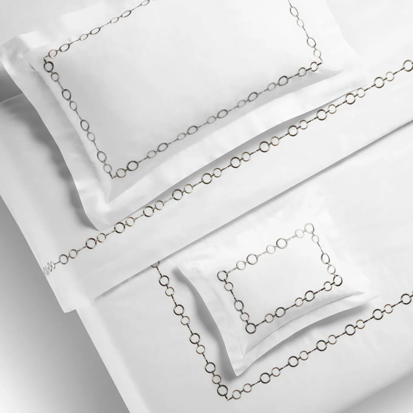 Set copripiumino ricamato Recoleta in Cotone Satinato Bianco