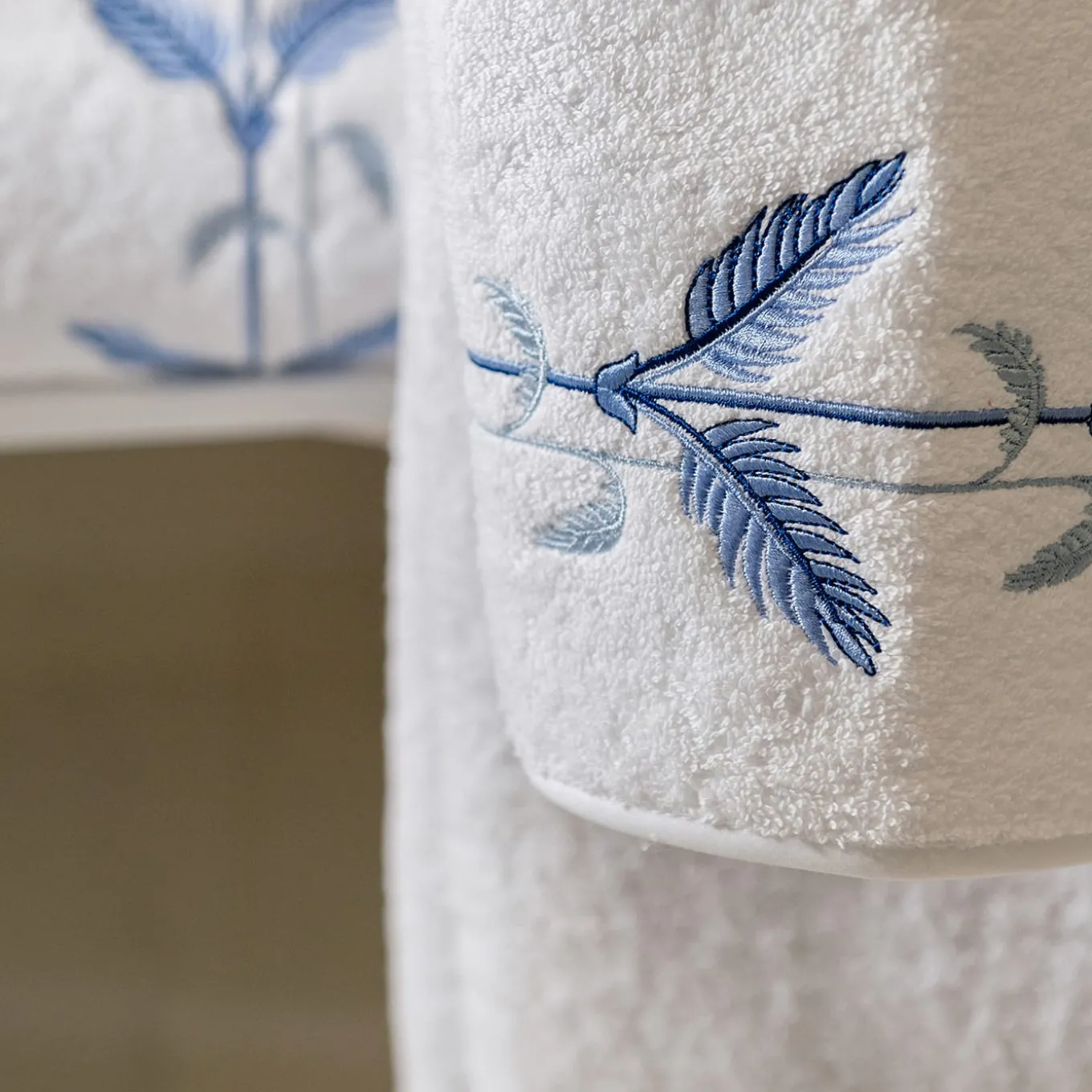 Set di 3 asciugamani da bagno Plumes