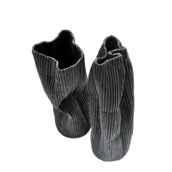 Set di 2 vasi decorativi "Paesaggio 25 Black #1" di Nino Basso