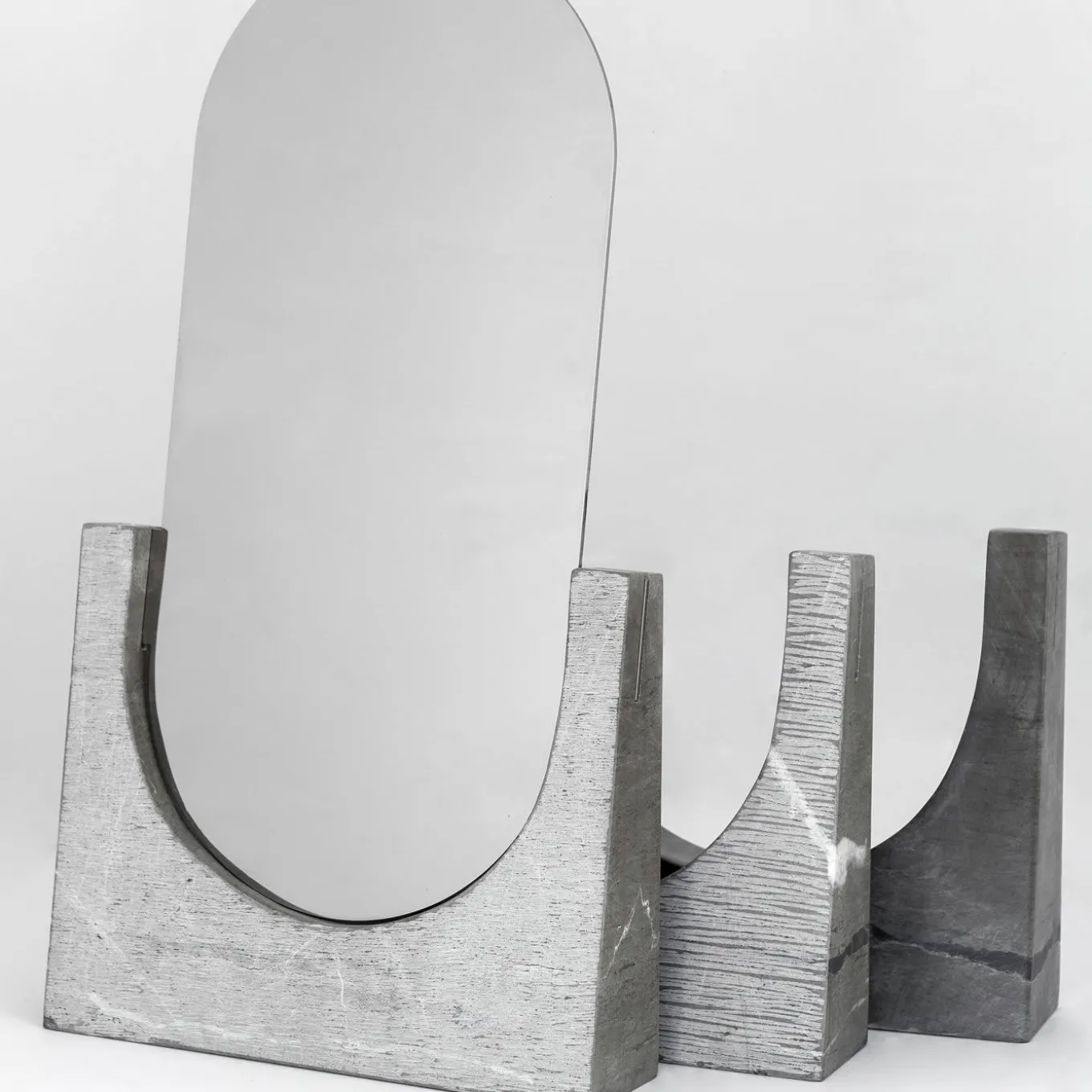 Specchio a righe Vuoti Riflessi