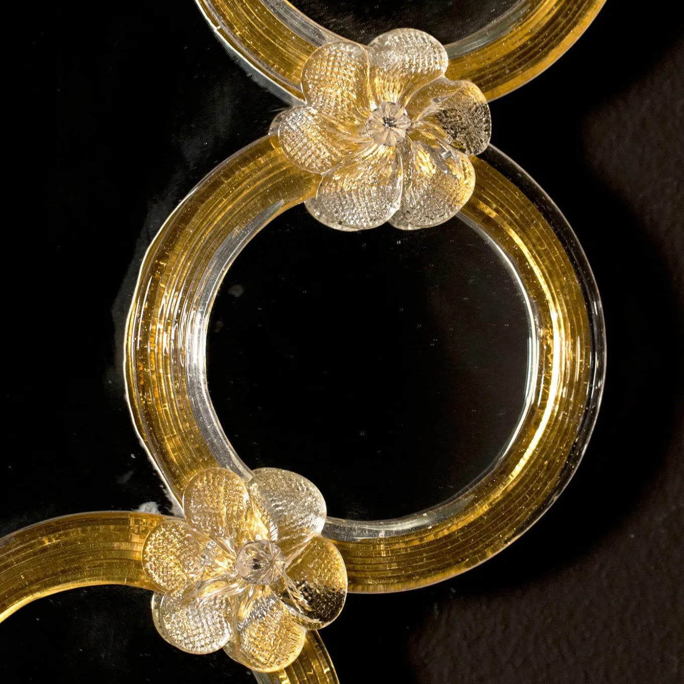 Specchio da parete in vetro veneziano Anello