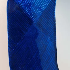 Specchio da parete in vetro di Murano Onda Cobalto