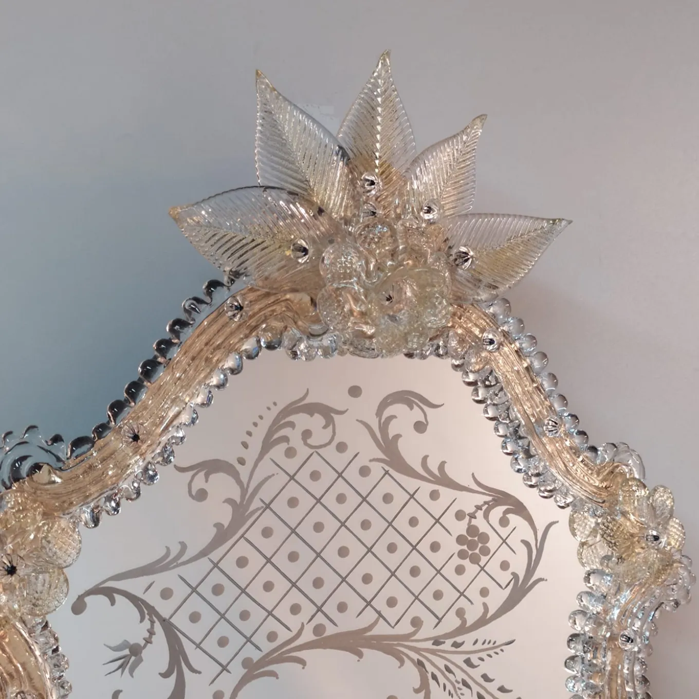 Specchio in vetro di Murano Zeus Gold di Fratelli Tosi