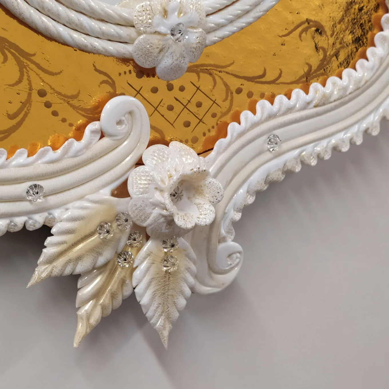 Specchio in vetro di Murano Tiepolo