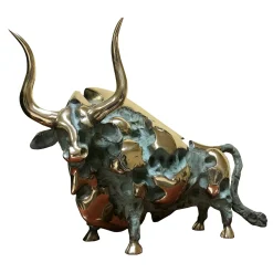 Statuetta Toro contemporaneo in bronzo