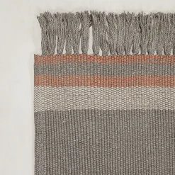 Tappeto Coco Taupe in PET riciclato In&Outdoor di Carlotta Fortuna