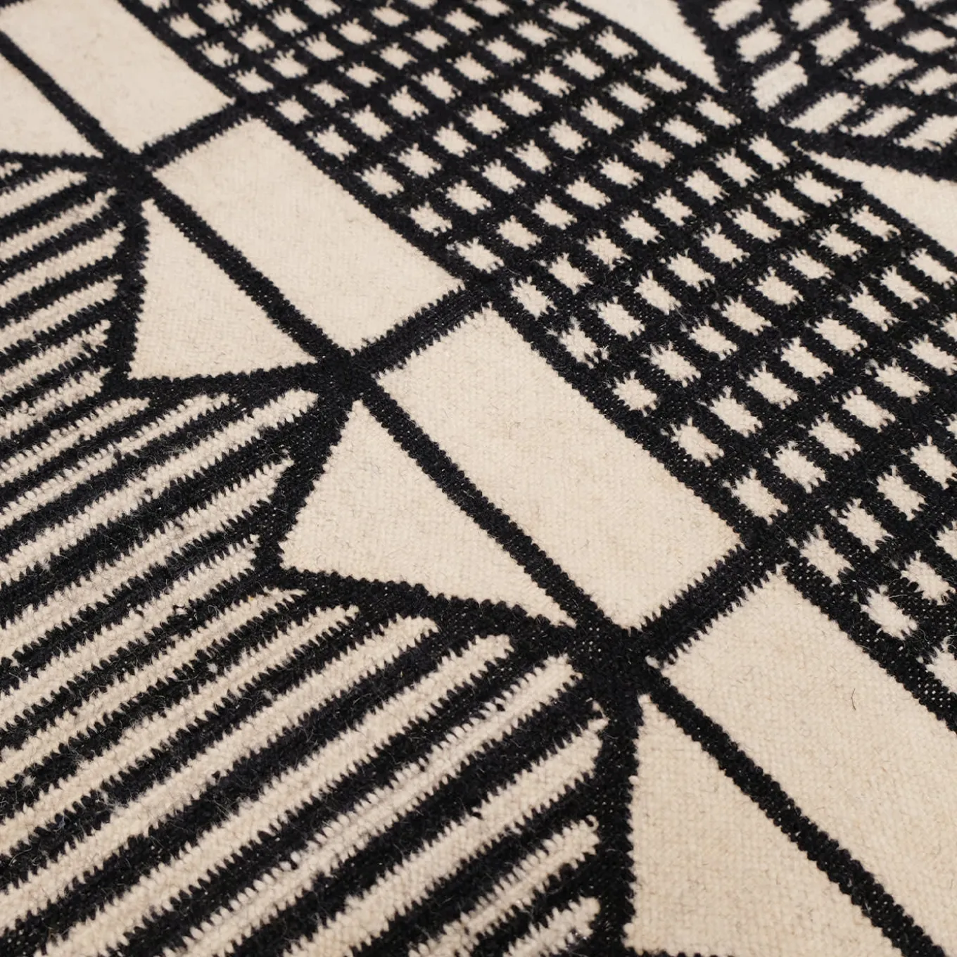 Tappeto regolare Doodle Hatch Kilim
