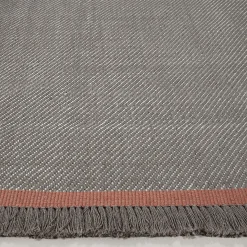 Tappeto Sesamo Taupe in PET riciclato In&Outdoor di Carlotta Fortuna #2