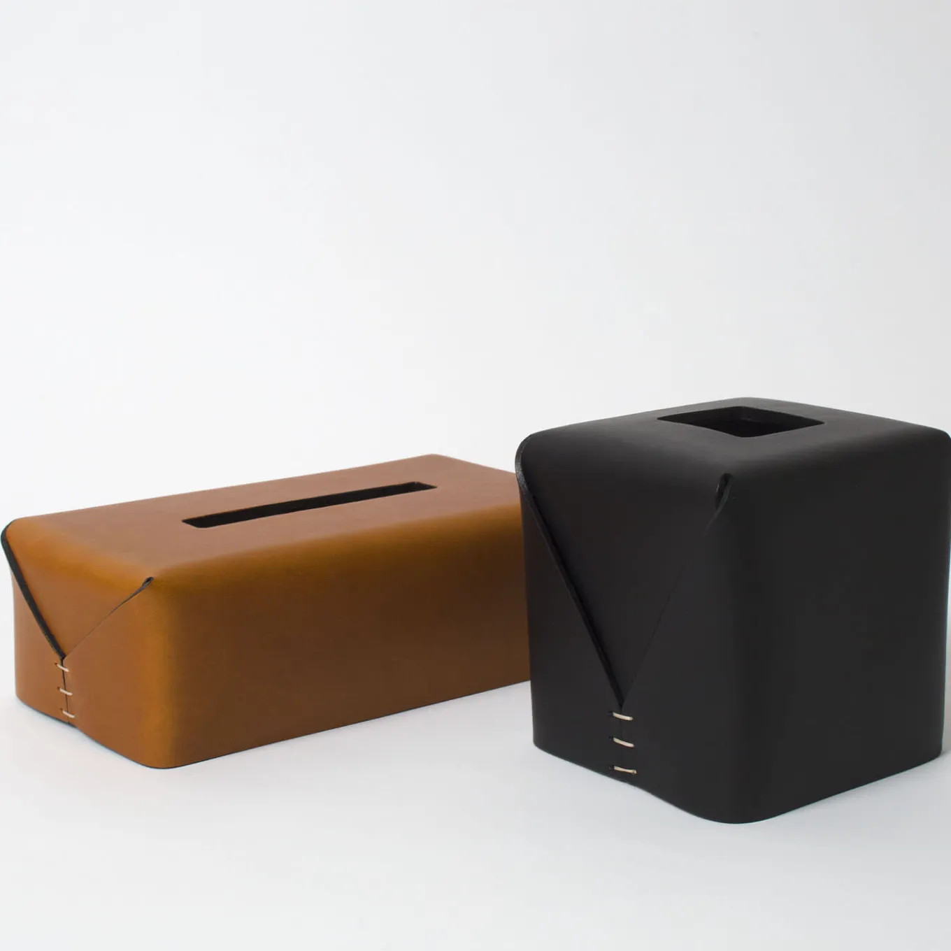 Tissue box Regular rettangolare marrone di Oscar Maschera