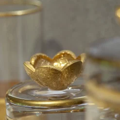 Vaso alto in vetro con base ispirata a Michelangelo