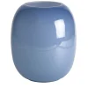 Vaso azzurro alto e sporgente
