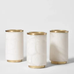 Vaso Borealis in alabastro bianco e ottone satinato