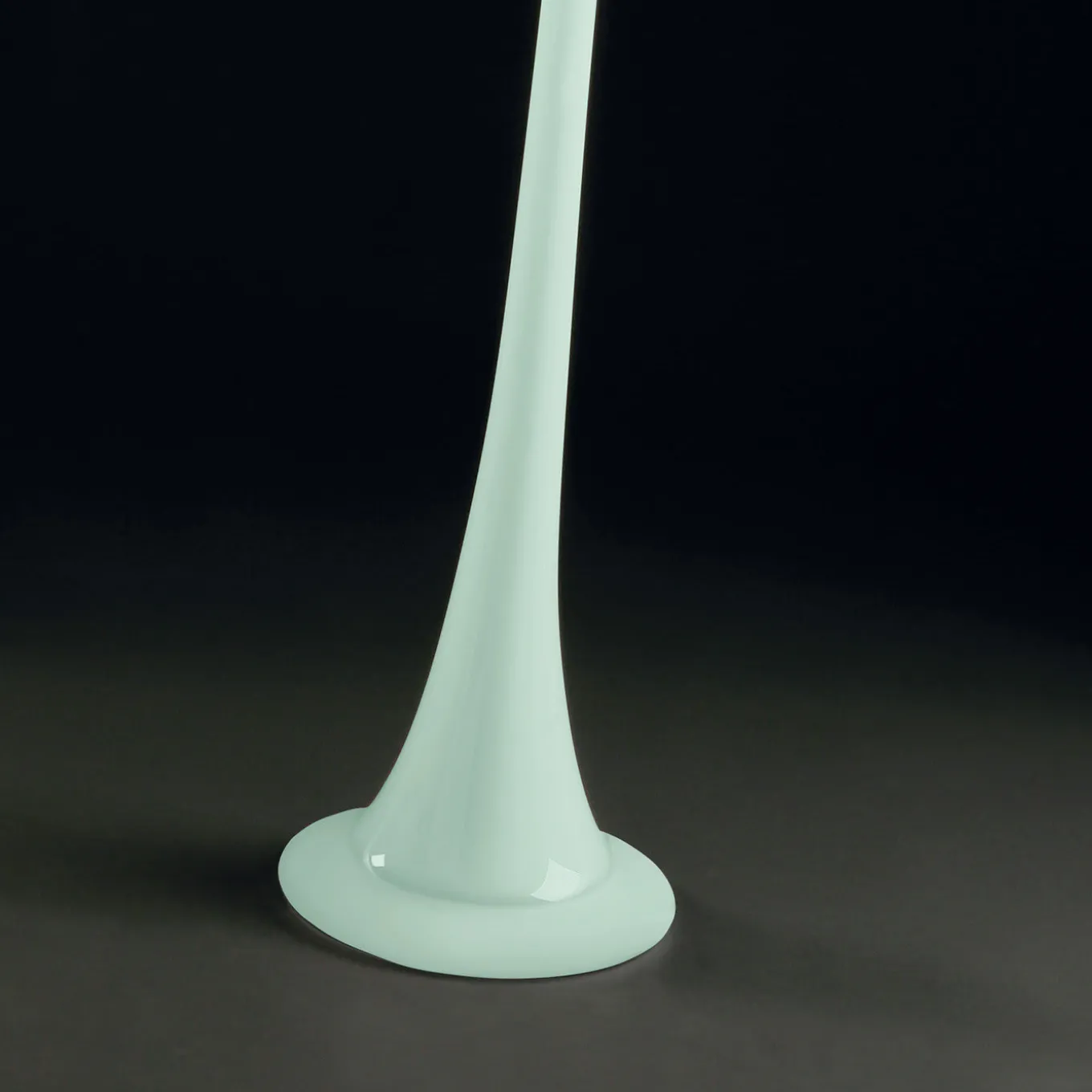 Vaso Church Neo Mint