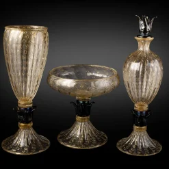 Vaso con piede nero e oro 24 carati
