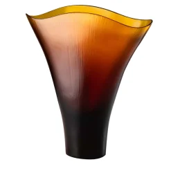 Vaso d'ambra Battuti di Tobia Scarpa e Ludovico Diaz de Santillana