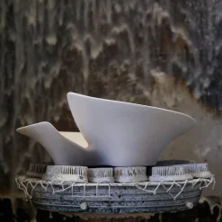 Vaso e centrotavola in ceramica bianca Elica