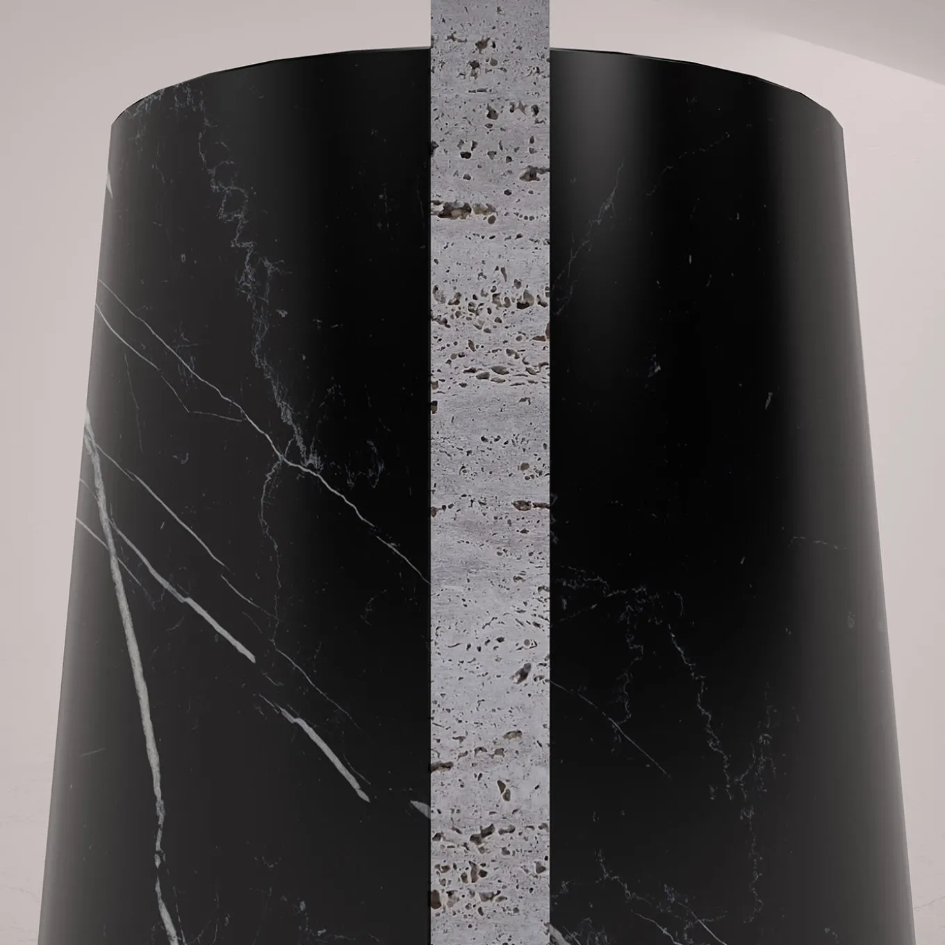 Vaso Elara in marquina nera e travertino