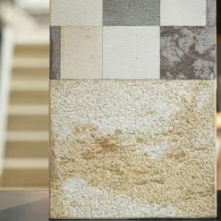 Vaso in marmo bianco e giallo Square B con coperchio di Luciano Setten