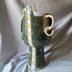 Vaso Kora Fiorita in Ceramica Verde della Collezione Emozionale