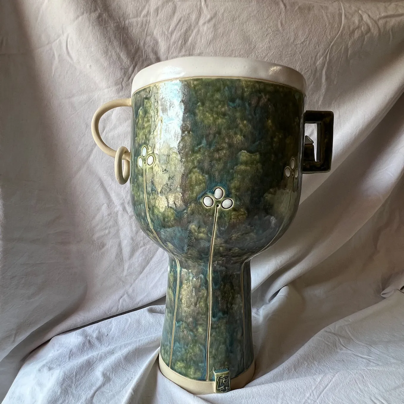 Vaso Kora Fiorita in Ceramica Verde della Collezione Emozionale