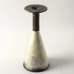 Vaso Misia Naked in ceramica raku di Nino Basso