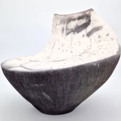 Vaso scultura Carlotta di Nino Basso