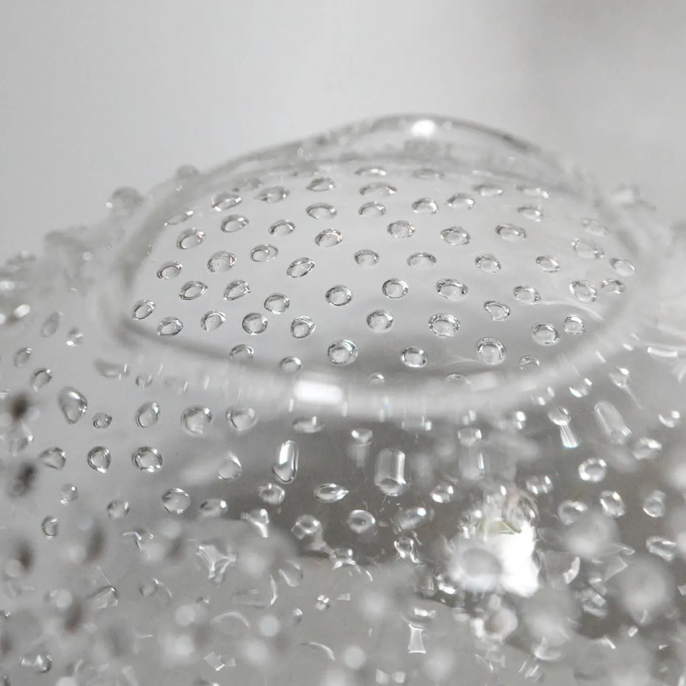 Vaso Sferico in Vetro Rainy Drop