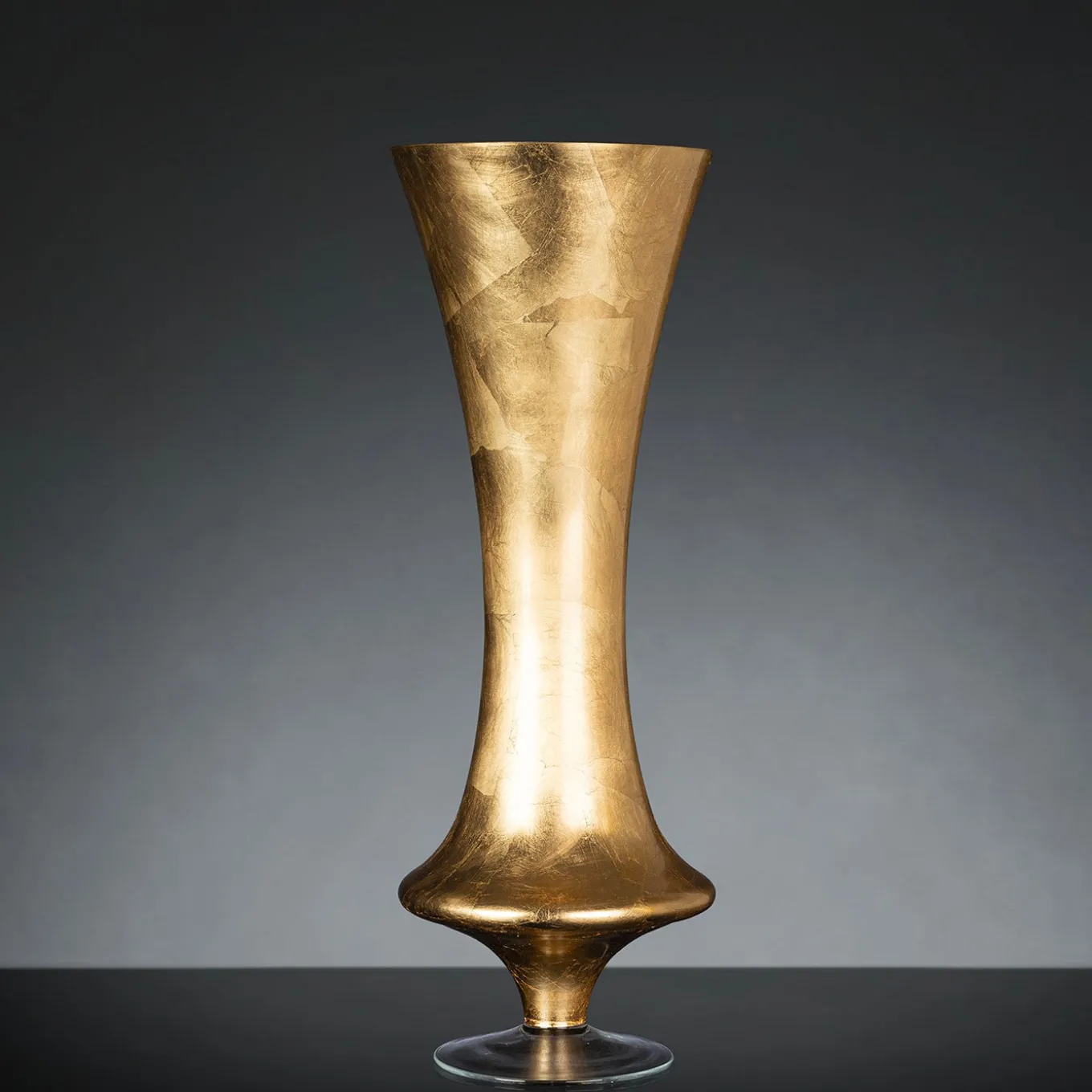 Vaso Silvia in foglia d'oro